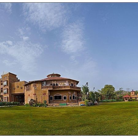 ג'ודפור Nirali Dhani Ethnic Heritage Hotel And Resort מראה חיצוני תמונה