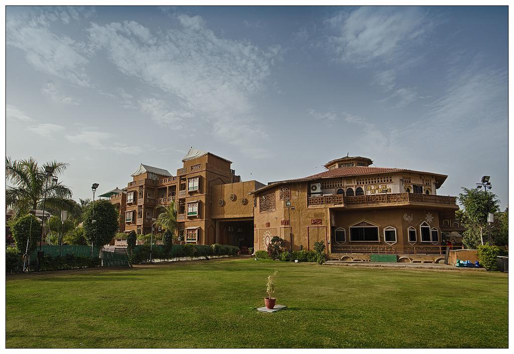ג'ודפור Nirali Dhani Ethnic Heritage Hotel And Resort מראה חיצוני תמונה