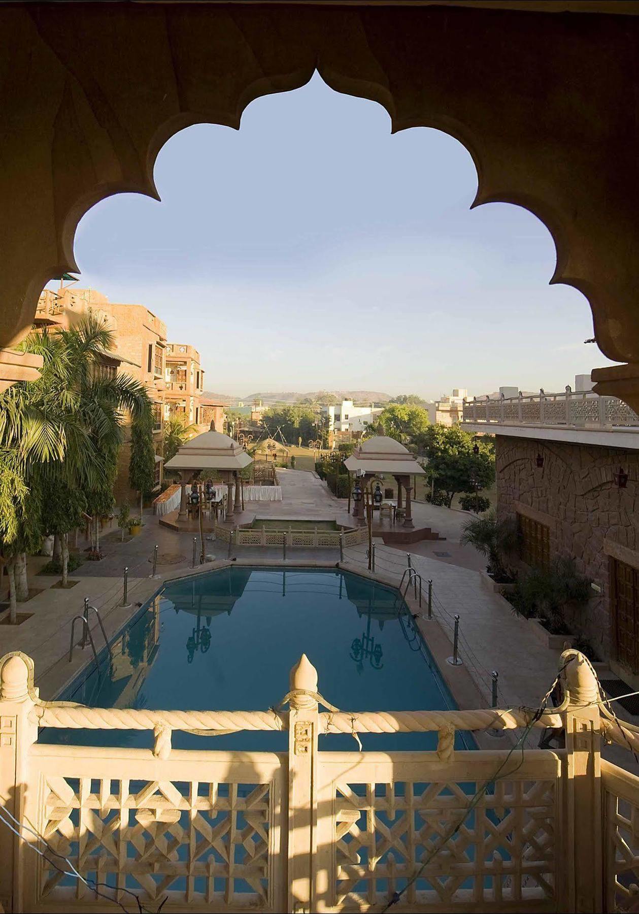 ג'ודפור Nirali Dhani Ethnic Heritage Hotel And Resort מראה חיצוני תמונה